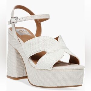 Dolce Vita Heels 🤍